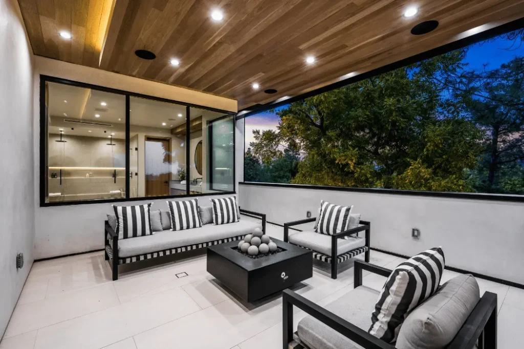 Outdoor Spaces (2)